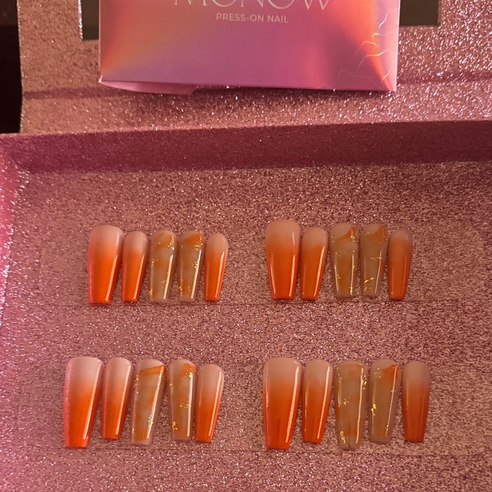 Monow Orange and Gold Press-On Nails